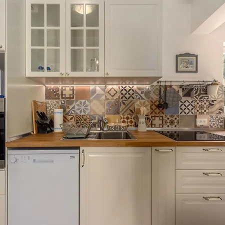 Amazing In With Kitchen * Smrika